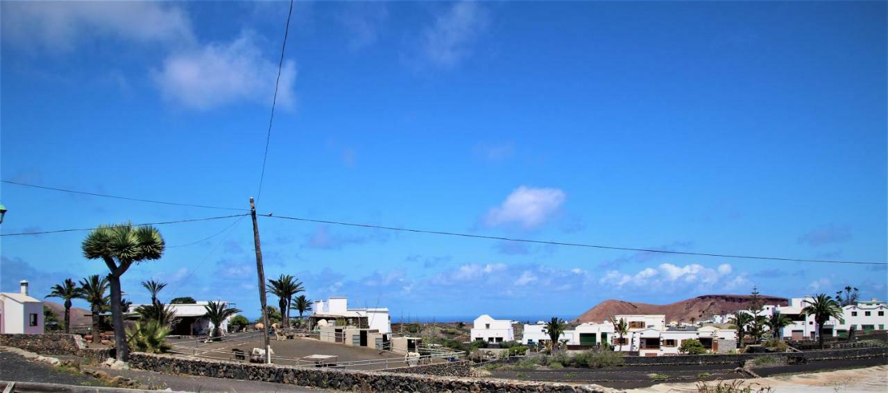 Casa Caldera Guiguan Vila Tinajo Exterior foto