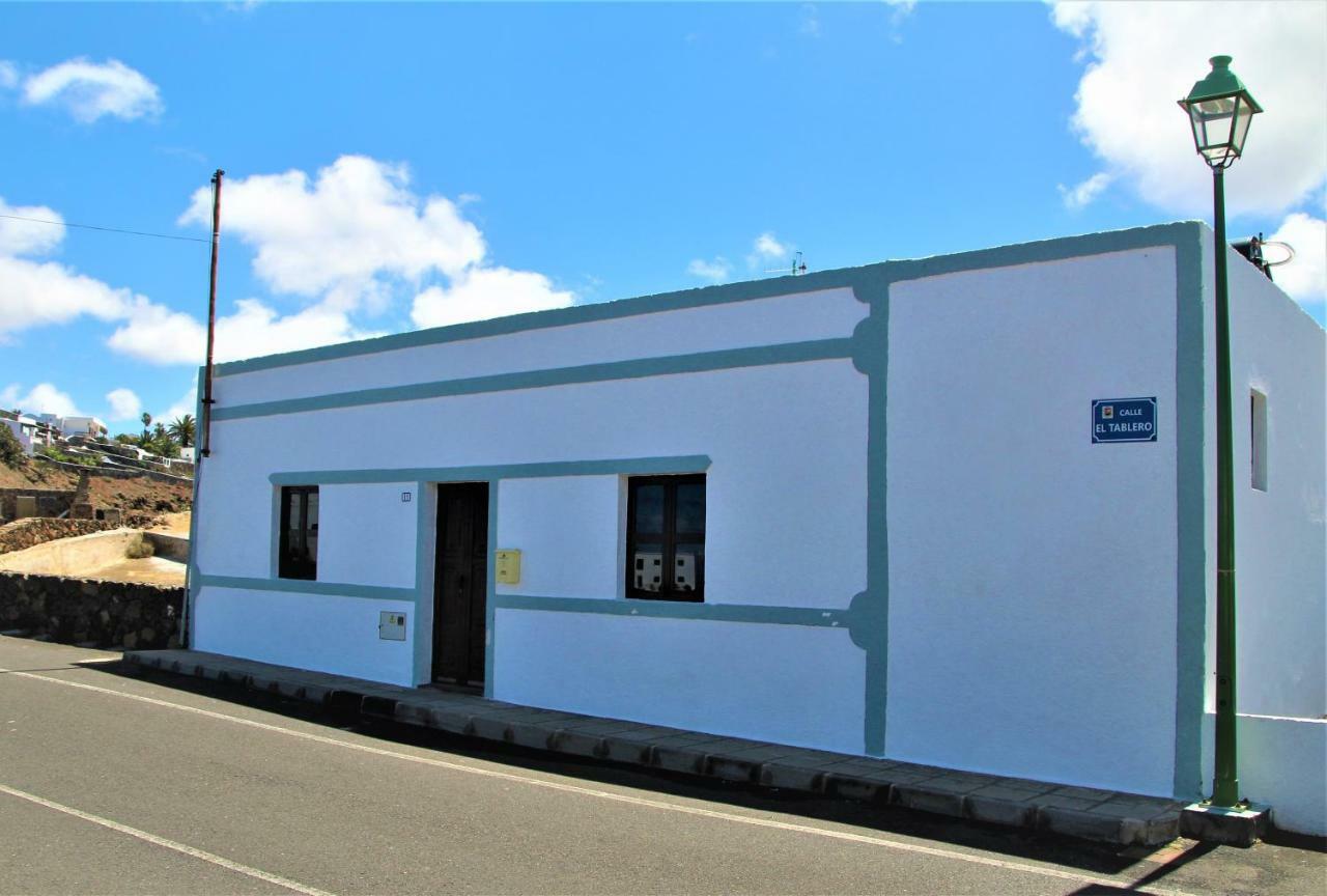 Casa Caldera Guiguan Vila Tinajo Exterior foto